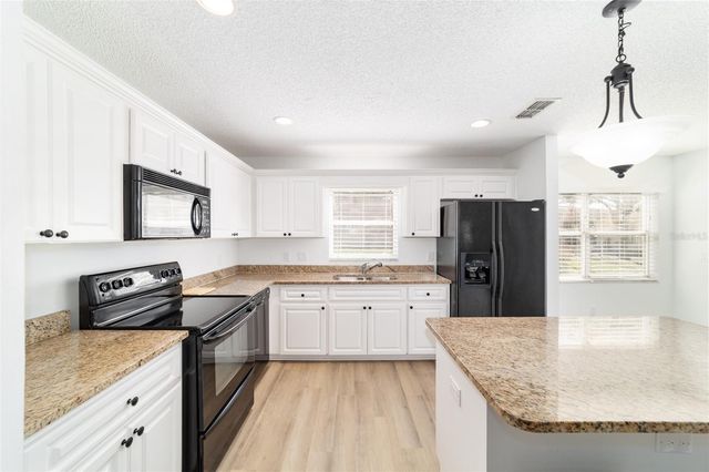 9725 SW 94 TERRACE C, Ocala, FL 34481