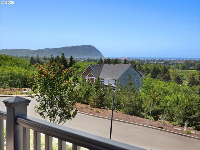 1775 THOMPSON FALLS Dr, Seaside, OR 97138