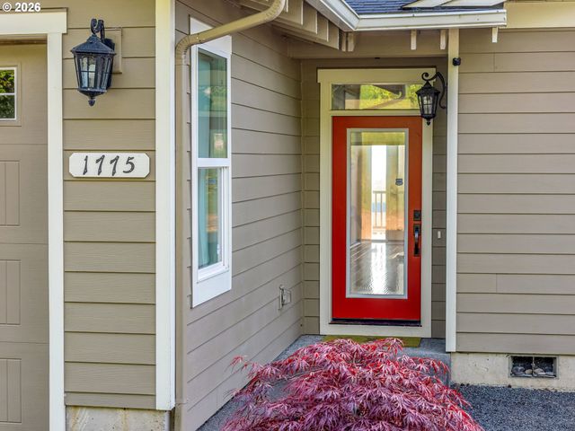 1775 THOMPSON FALLS Dr, Seaside, OR 97138