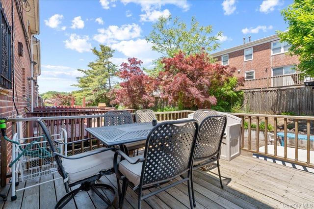 23955 65th Avenue, Little Neck, NY 11362