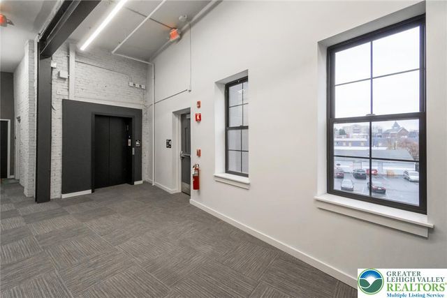 107 Hamilton Street Residence 2, Allentown City, PA 18101