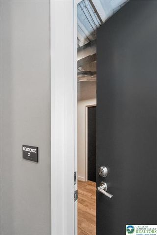 107 Hamilton Street Residence 2, Allentown City, PA 18101