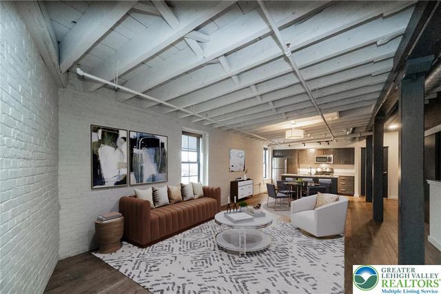 107 Hamilton Street Residence 2, Allentown City, PA 18101