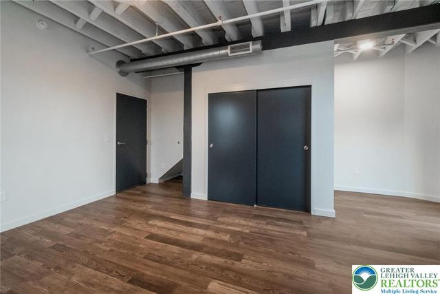 107 Hamilton Street Residence 2, Allentown City, PA 18101