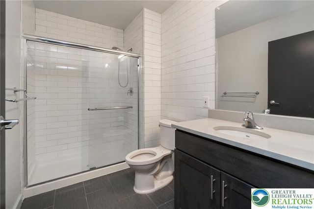 107 Hamilton Street Residence 2, Allentown City, PA 18101