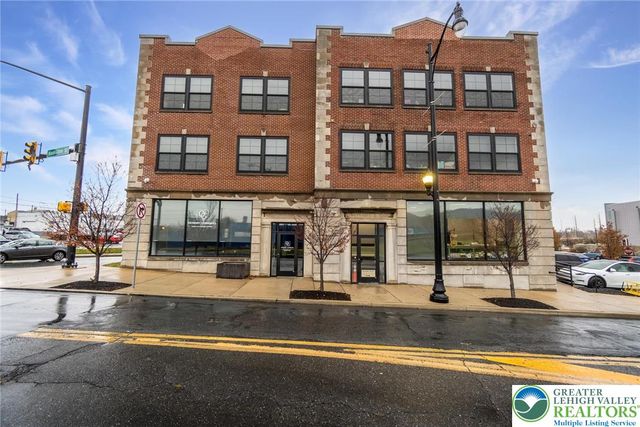 107 Hamilton Street Residence 2, Allentown City, PA 18101