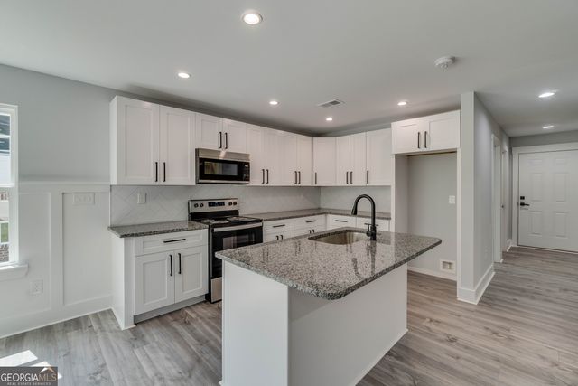 2387 Highpoint Road, Snellville, GA 30078