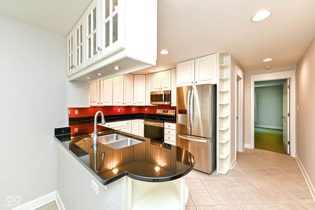 8651 Jaffa Ct E Drive 25, Indianapolis, IN 46260