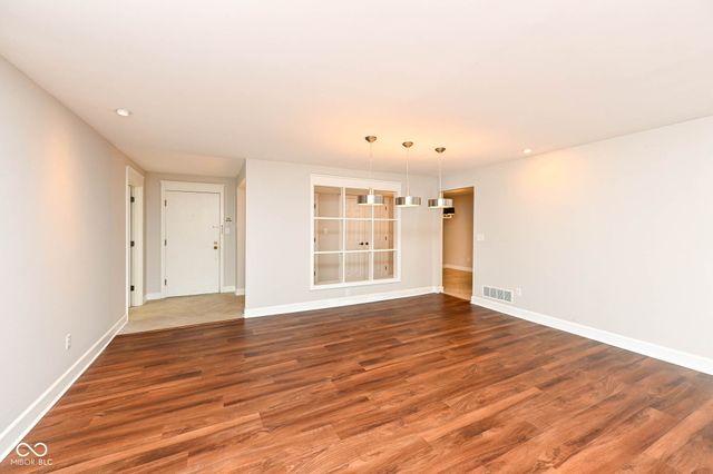 8651 Jaffa Ct E Drive 25, Indianapolis, IN 46260