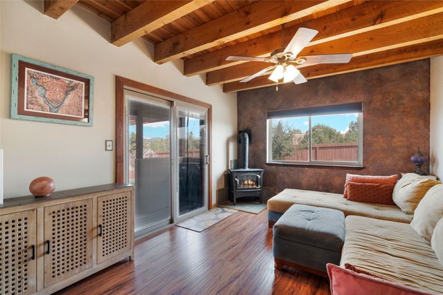 105 Moya Road, Santa Fe, NM 87508