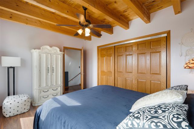 105 Moya Road, Santa Fe, NM 87508