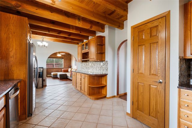 105 Moya Road, Santa Fe, NM 87508