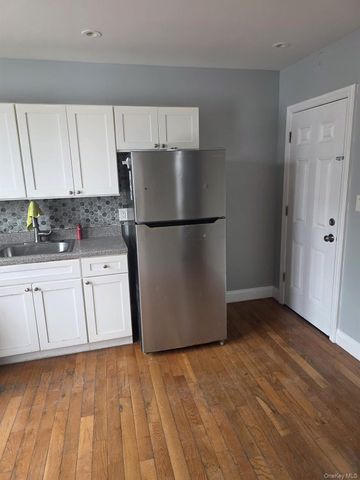 238 Lawrence Avenue 1, Lawrence, NY 11559