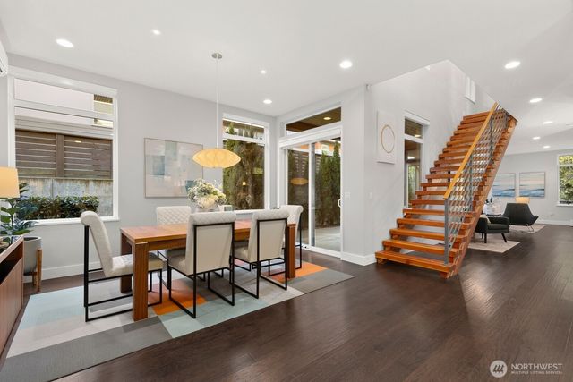 21955 SE 30th Place, Sammamish, WA 98075