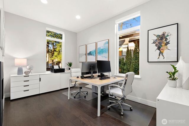 21955 SE 30th Place, Sammamish, WA 98075