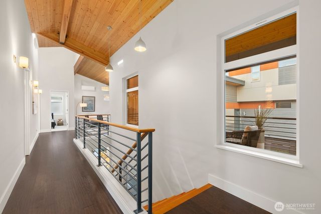 21955 SE 30th Place, Sammamish, WA 98075