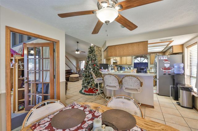 411 SW 12TH STREET, Ruskin, FL 33570