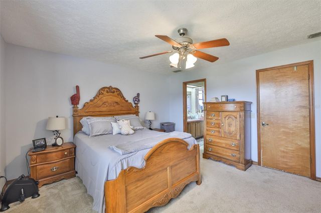 411 SW 12TH STREET, Ruskin, FL 33570