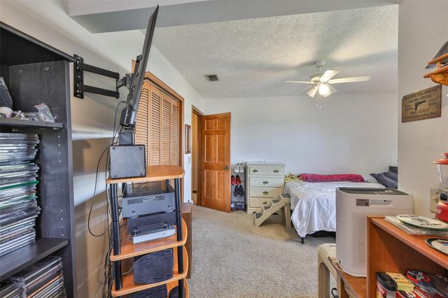 411 SW 12TH STREET, Ruskin, FL 33570