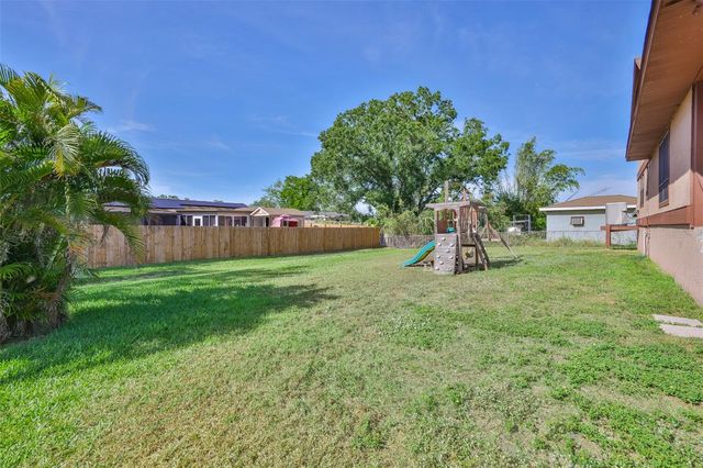 411 SW 12TH STREET, Ruskin, FL 33570