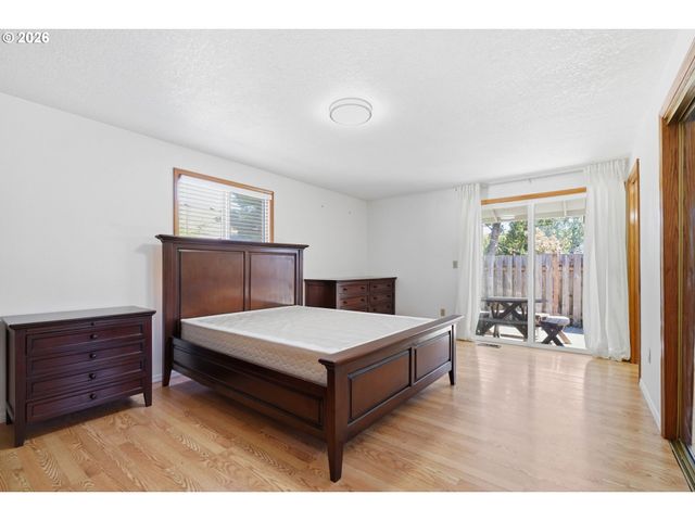 21635 Sw GARY Ln, Beaverton, OR 97003