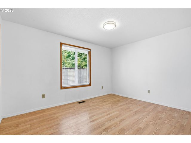 21635 Sw GARY Ln, Beaverton, OR 97003