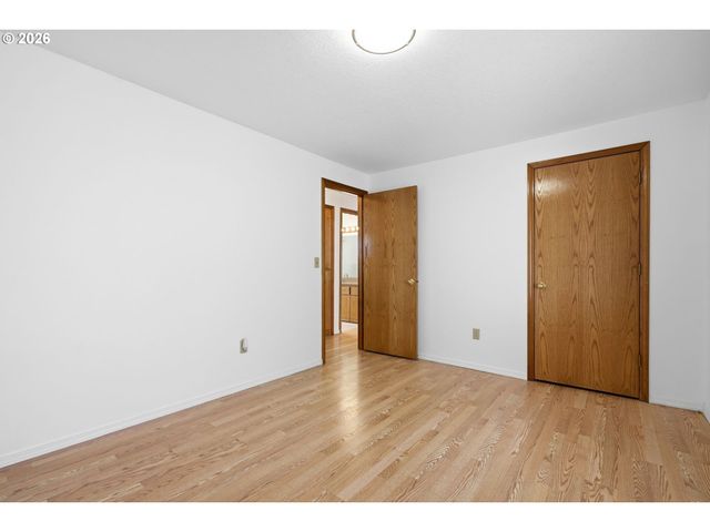 21635 Sw GARY Ln, Beaverton, OR 97003