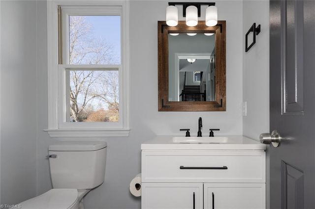 12 Knoll Brook Court, Greensboro, NC 27407