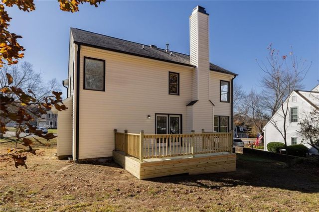 12 Knoll Brook Court, Greensboro, NC 27407