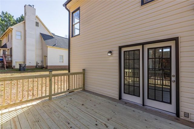 12 Knoll Brook Court, Greensboro, NC 27407