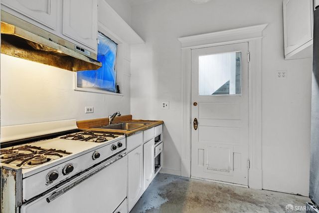 642 Clayton Street, San Francisco, CA 94117