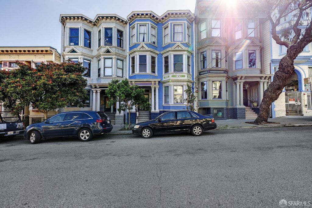 642 Clayton Street, San Francisco, CA 94117