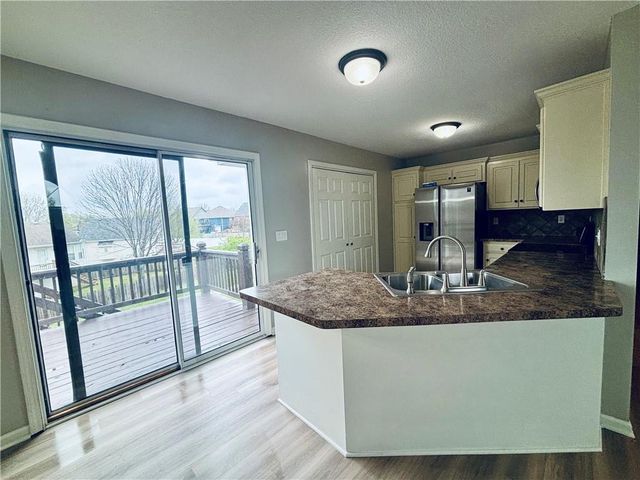709 N ROCKWELL Avenue, Independence, MO 64056