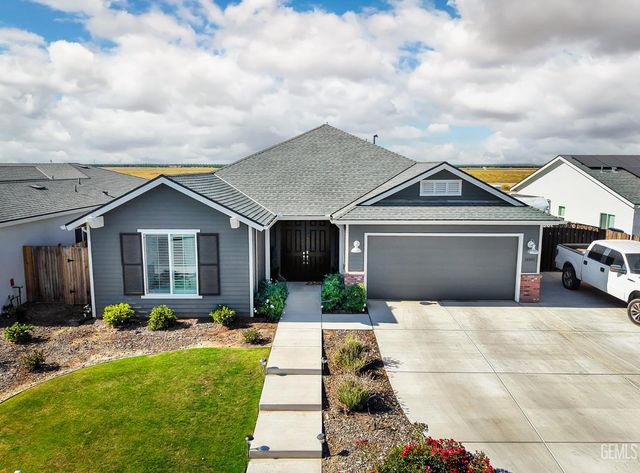 14940 Pams Way, Bakersfield, CA 93314