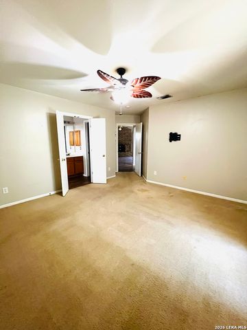 5846 LARKMEADOW DR, San Antonio, TX 78233