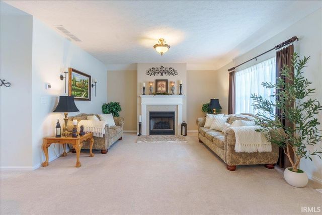 3636 Tempsford Drive, Evansville, IN 47725
