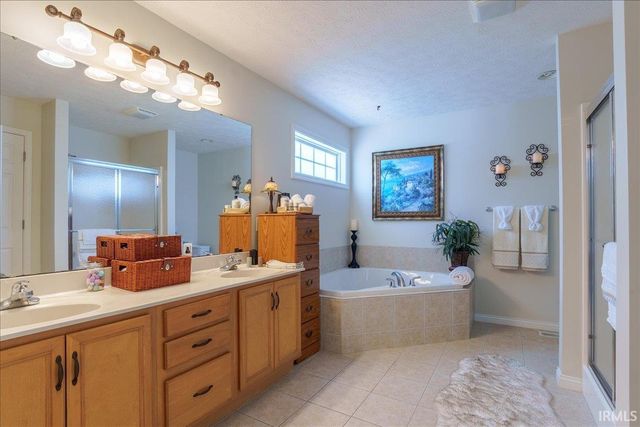 3636 Tempsford Drive, Evansville, IN 47725