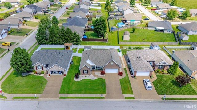 3636 Tempsford Drive, Evansville, IN 47725