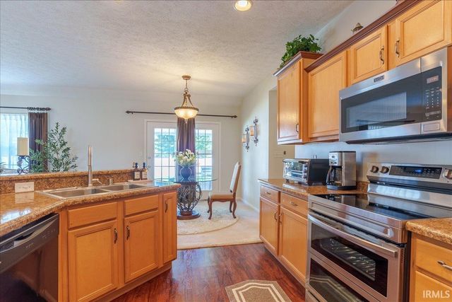 3636 Tempsford Drive, Evansville, IN 47725