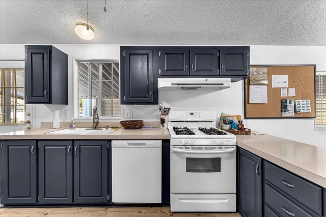 3304 Shasta Dam Boulevard, SPC 133, Shasta Lake, CA 96019