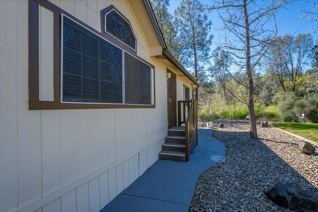 3304 Shasta Dam Boulevard, SPC 133, Shasta Lake, CA 96019