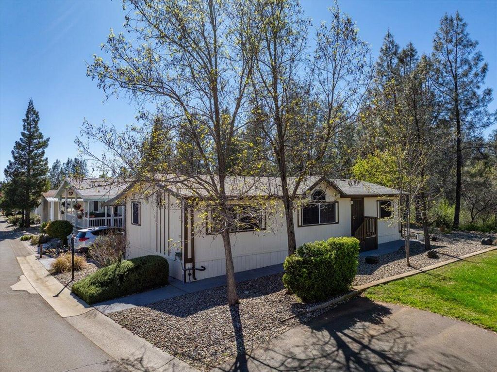 3304 Shasta Dam Boulevard, SPC 133, Shasta Lake, CA 96019
