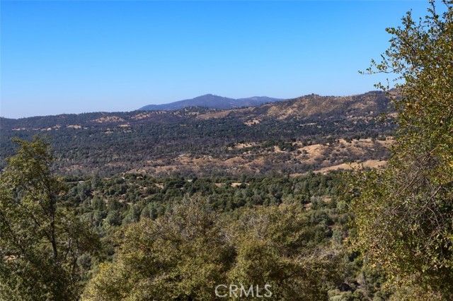 5635 Clouds, Mariposa, CA 95338