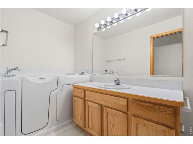810 Navajo Ave, Fort Morgan, CO 80701