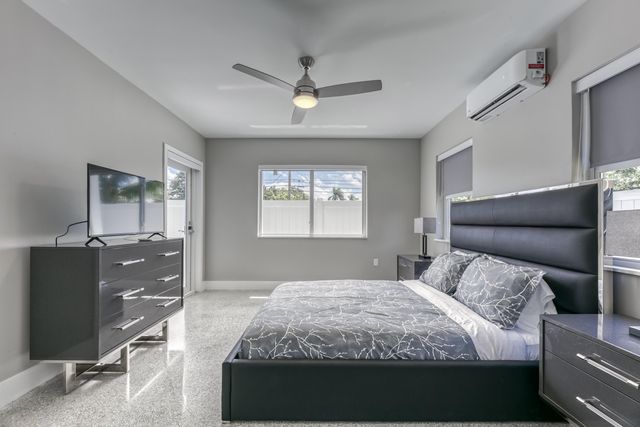 2025 NE 26th Street 1-3, Wilton Manors, FL 33305