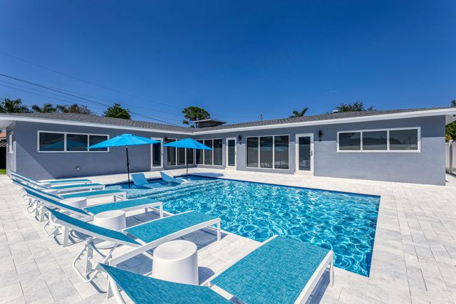 2025 NE 26th Street 1-3, Wilton Manors, FL 33305