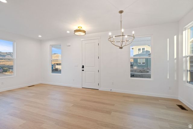 7043 W LAKE AVE, South Jordan, UT 84009