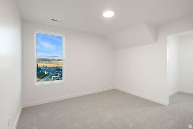 7043 W LAKE AVE, South Jordan, UT 84009