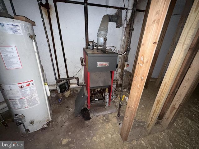 6023 RACE ST, Philadelphia, PA 19139