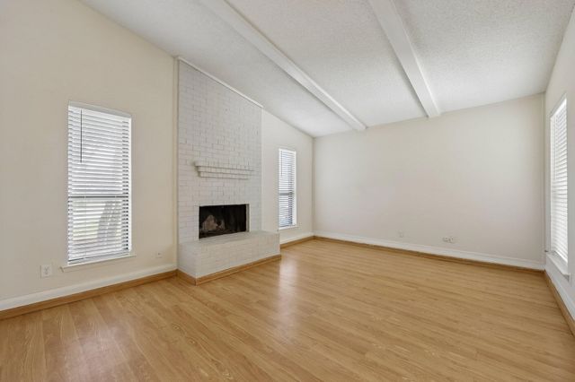 2604 Winding Creek Drive, Carrollton, TX 75007
